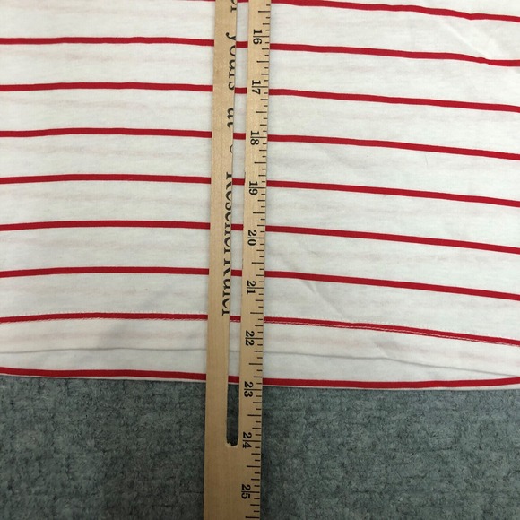 Harley Davidson Shirt Womens Small Red White Blue Oconomowoc WI Motorcycle Biker - Picture 8 of 10